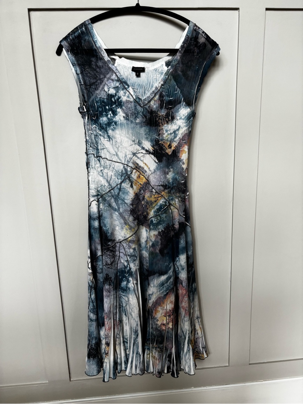 Komarov V-Neck Sleeveless Maxi Dress in Blue, White and Gold Accents